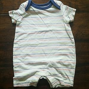 Baby Gap | 3-6 Month 1 piece. (Stripes)